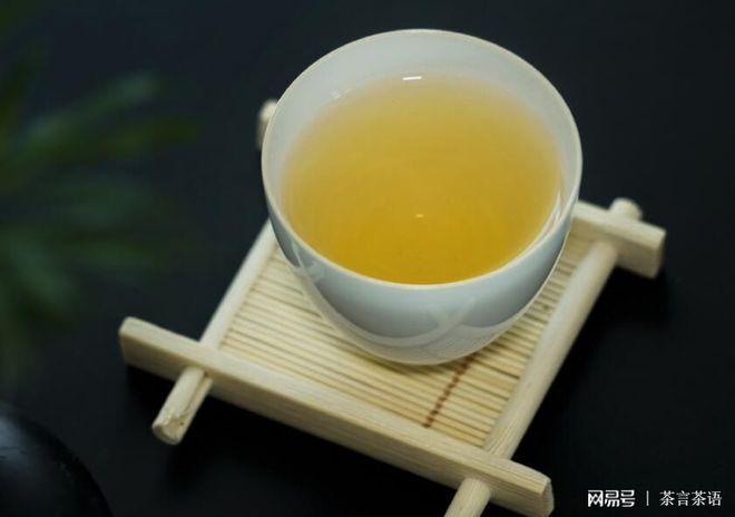 芒果体育白茶最接近自然的味道!(图2)