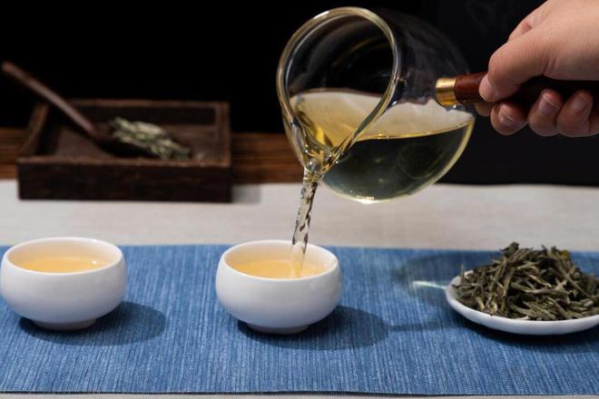 芒果体育健康茶饮大赏——探寻茶的魅力与健康秘密(图4)